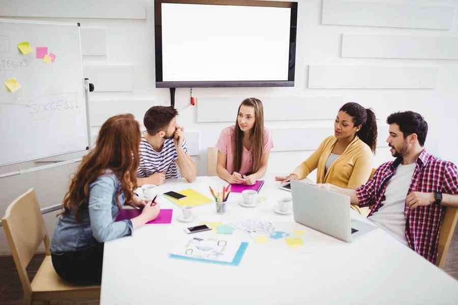 The Complete Cloud Phone System guide for SMBs (2026)